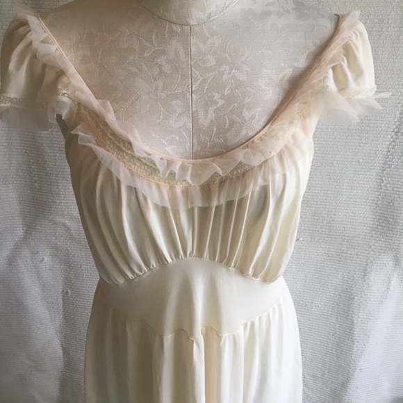 Vintage 70s Boho Festival Long Maxi Lace Trim Gown - Picture 3 of 8